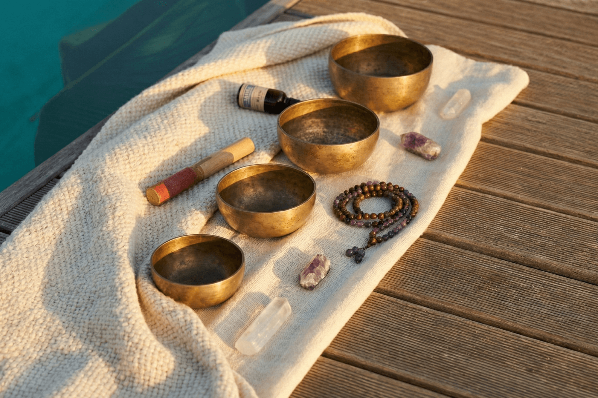 Bachelorette yoga group on Aruba with Glendeline